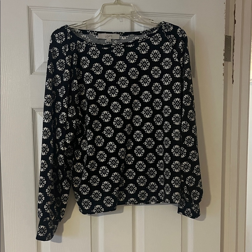LOFT Navy and White Floral Blouse